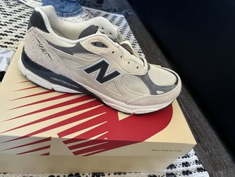 New Balance 990v3 Moonbeam Shoes