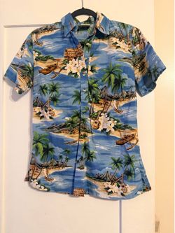 Go Barefoot Hawaiian button up