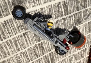 LEGO 75549 Minions Unstoppable Bike Chase With Minion