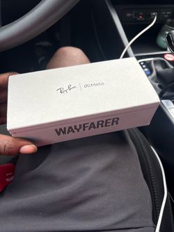 Brand New Sealed Ray-Ban Meta Wayfarer Smart Glasses (Black)