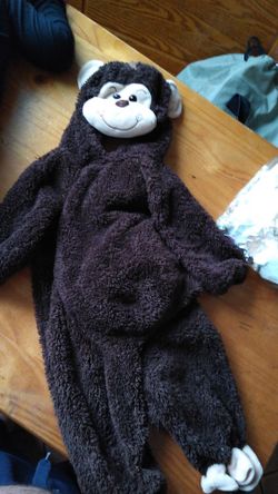 Lil monkey custume