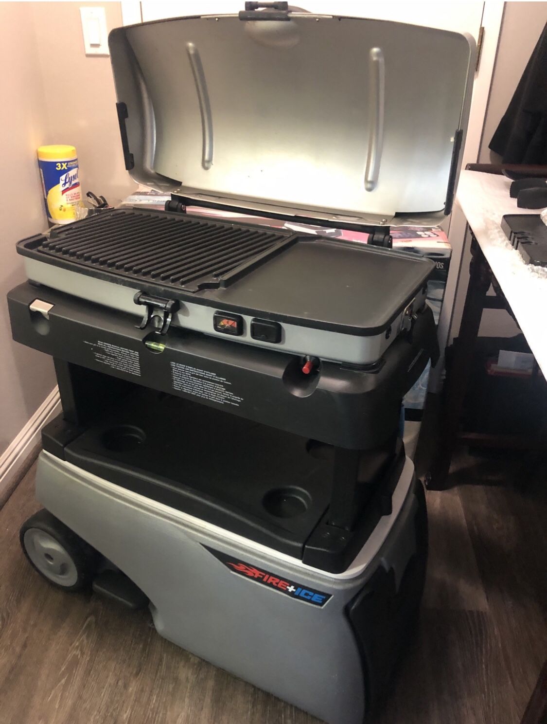 Thermos Fire & Ice Combo Grill 2 Go **BRAND NEW** for Sale in Foster
