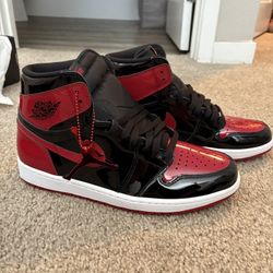 Jordan 1 Retro High OG “Patent Bred” 