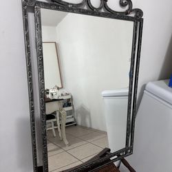 Old Fashioned Wall Mirror 