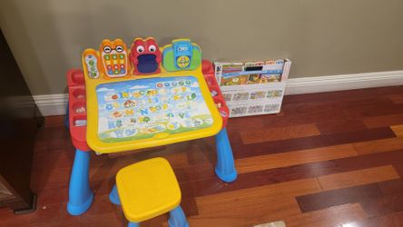 VTech Touch and Learn Activity Desk Deluxe