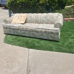 FREE 7 FT COUCH