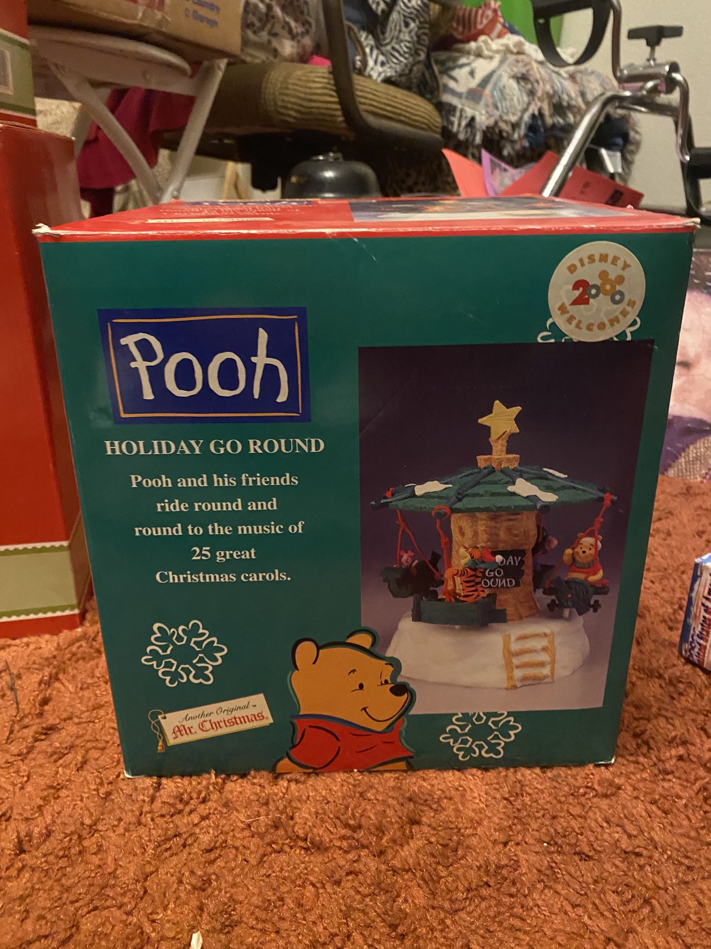 Vintage 1998 Mr Christmas Disney Pooh Holiday Ride Carousel