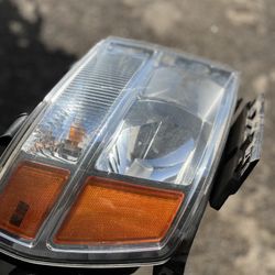 2019 Nissan Nv1500 Headlights 