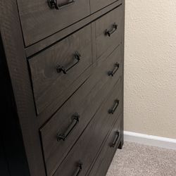 Rustic Wooden Dresser/Chest