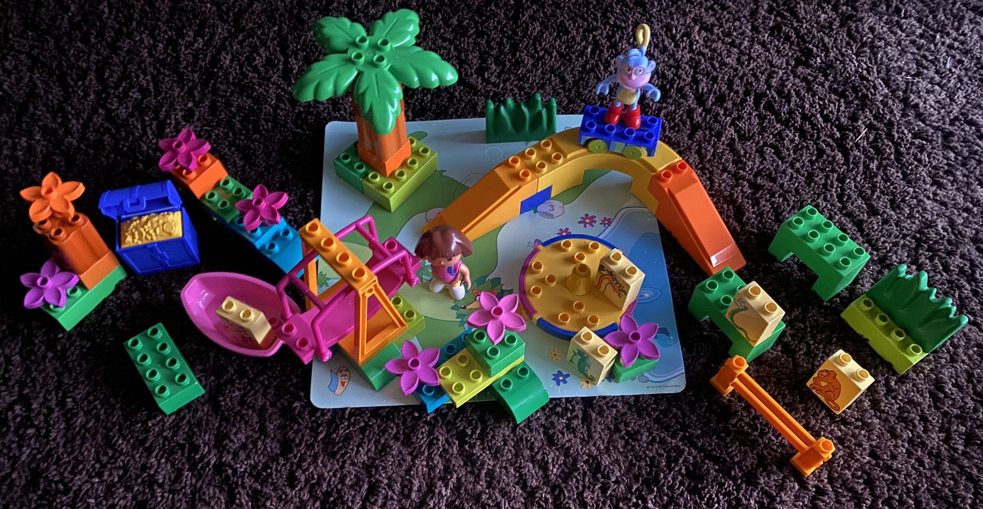DORA THE EXPLORER LEGO DUPLO FULL SET AND 2 PARTIAL SETS for Sale in Phoenix AZ OfferUp