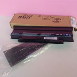 DELL MINI LAPTOP  NEW BATTERY  ..