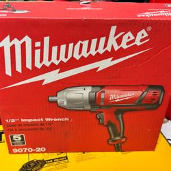 Milwaukee 1/2 in. Corded Impact Wrench with Rocker Switch and Detent Pin Socket Retention
