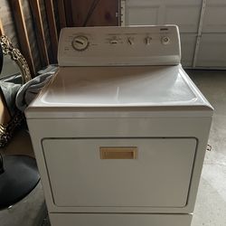 Gas dryer