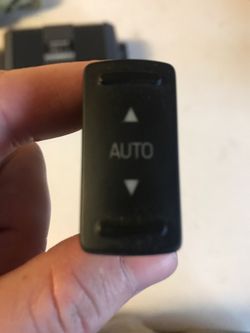 Ford Escape sun roof switch