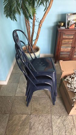4 Blue Chairs