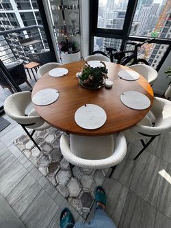 Dinning room set 6 Seats ( modani furniture 2026 collection)