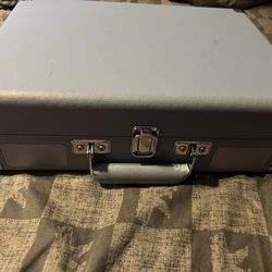 Storage box