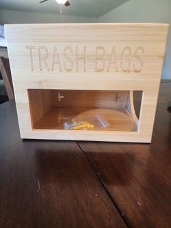 Trash bag organizer