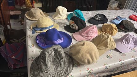 Mixed Lot of Hats – 15+ Pieces