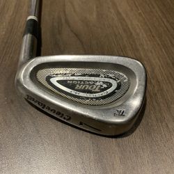 Iron 7 Cleveland Golf