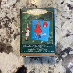 KEEPSAKE ORNAMENT BARBIE ORNAMENT AND TRAVEL CASE