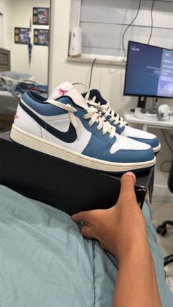 Jordan 1low se size 9 used once