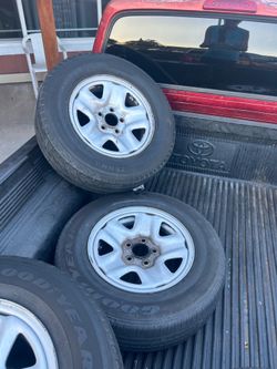 2003 Toyota Tacoma wheels