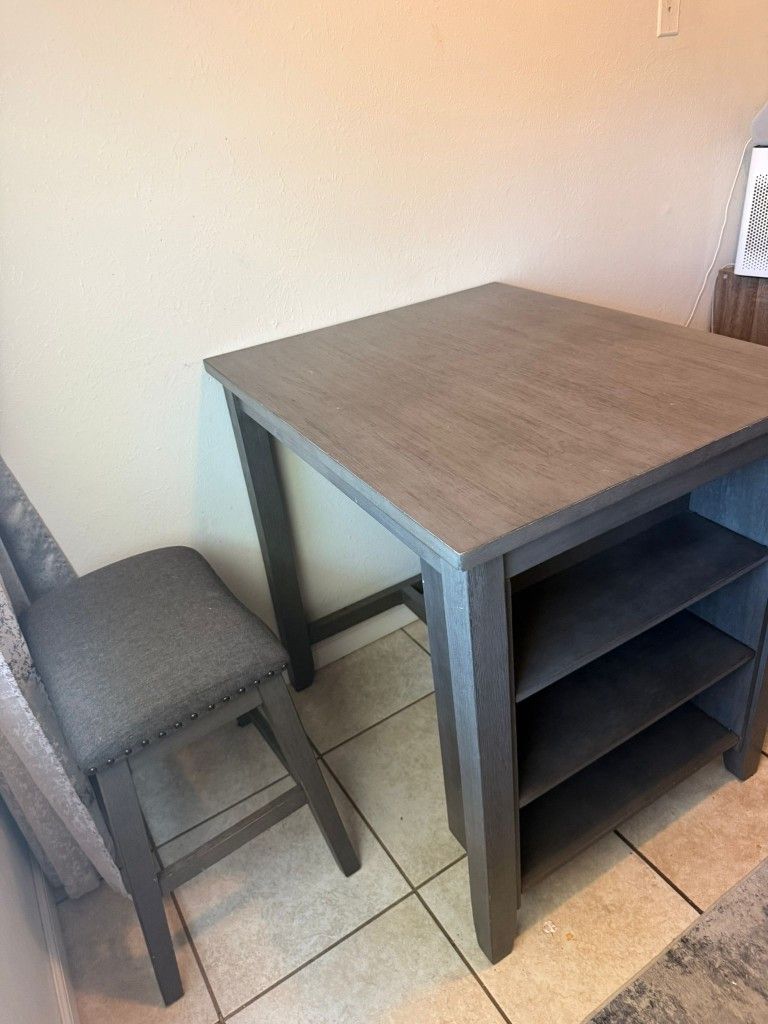Kitchen Table