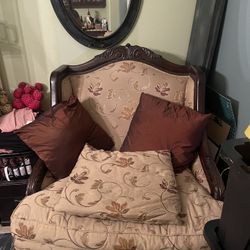 Oversized Lounge chair 