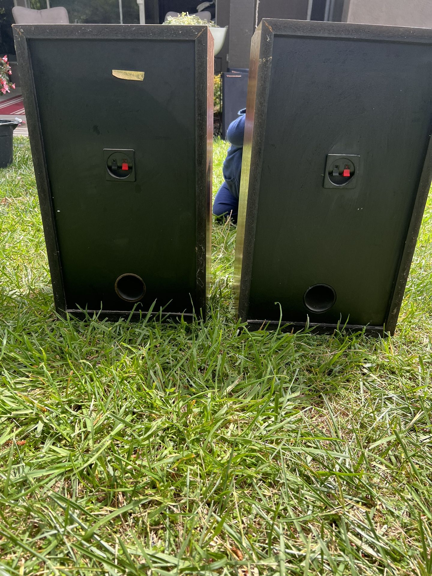 Pair Of Vintage Cerwin Vega AT-8 speakers 