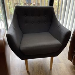 Gray Fabric Chair With Wooden Legs 