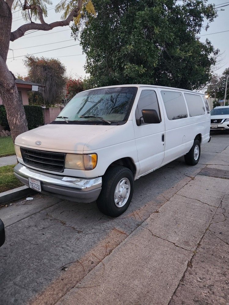 1996 Ford Econoline