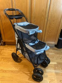 Ibiyaya Double Decker Pet Stroller - Like New! Handle Still Wrapped + 2 Thick Plush Mats for Comfort