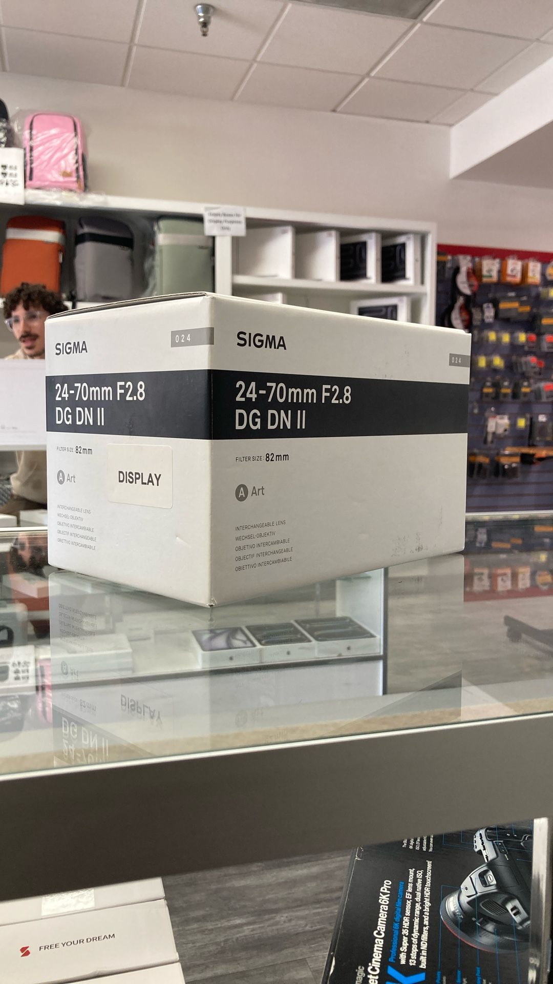 Sigma 24-70mm F2.8 For Sony E
