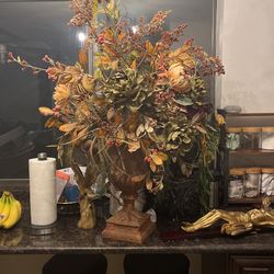 Large Floral Arrangements 