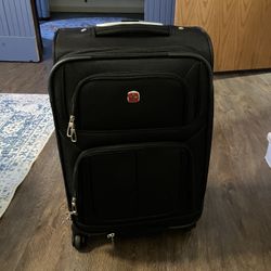 Swiss Gear 21” Roller Carry On Luggage