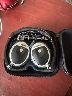 Bose AE2 Over-Ear Wired Headphones 3.5mm w/ Audio Cable & Zip Case