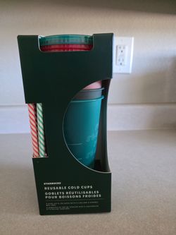 Starbucks cups