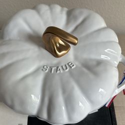 Staub Enameled Cast Iron Pumpkin Cocotte, 3.5-Qt