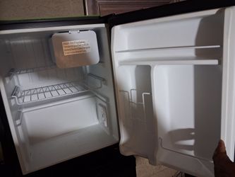 Mini refrigerator/freezer