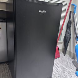 Dorm Mini-Fridge