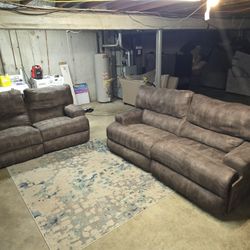 Jackson Furniture Power Sofa and Loveseat Recliner Set