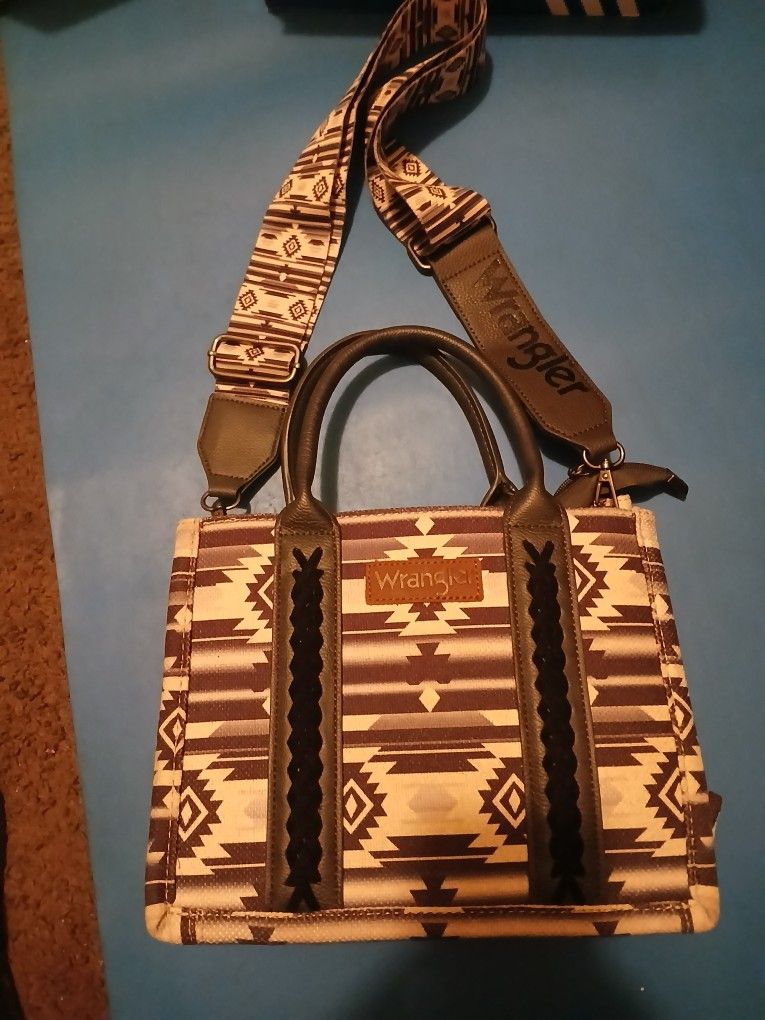 Brand New Wrangler Tote Bag Boho Shoulder Purse And Handbag All Four And One It's A Arctic Brown Is Brand New Then Packed Up In My Storage Never Used
