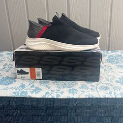 Men’s Skechers Sz 101/2