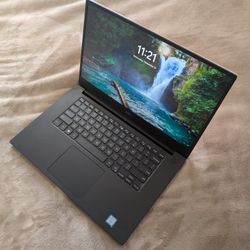 Dell XPS 15 7590 Laptop