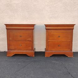 Matching Pair Nightstands Two Bedside Table Chests