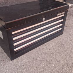 Husky  Tool  Boxes 