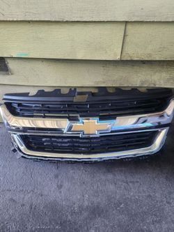 2015 chevy colorado grill