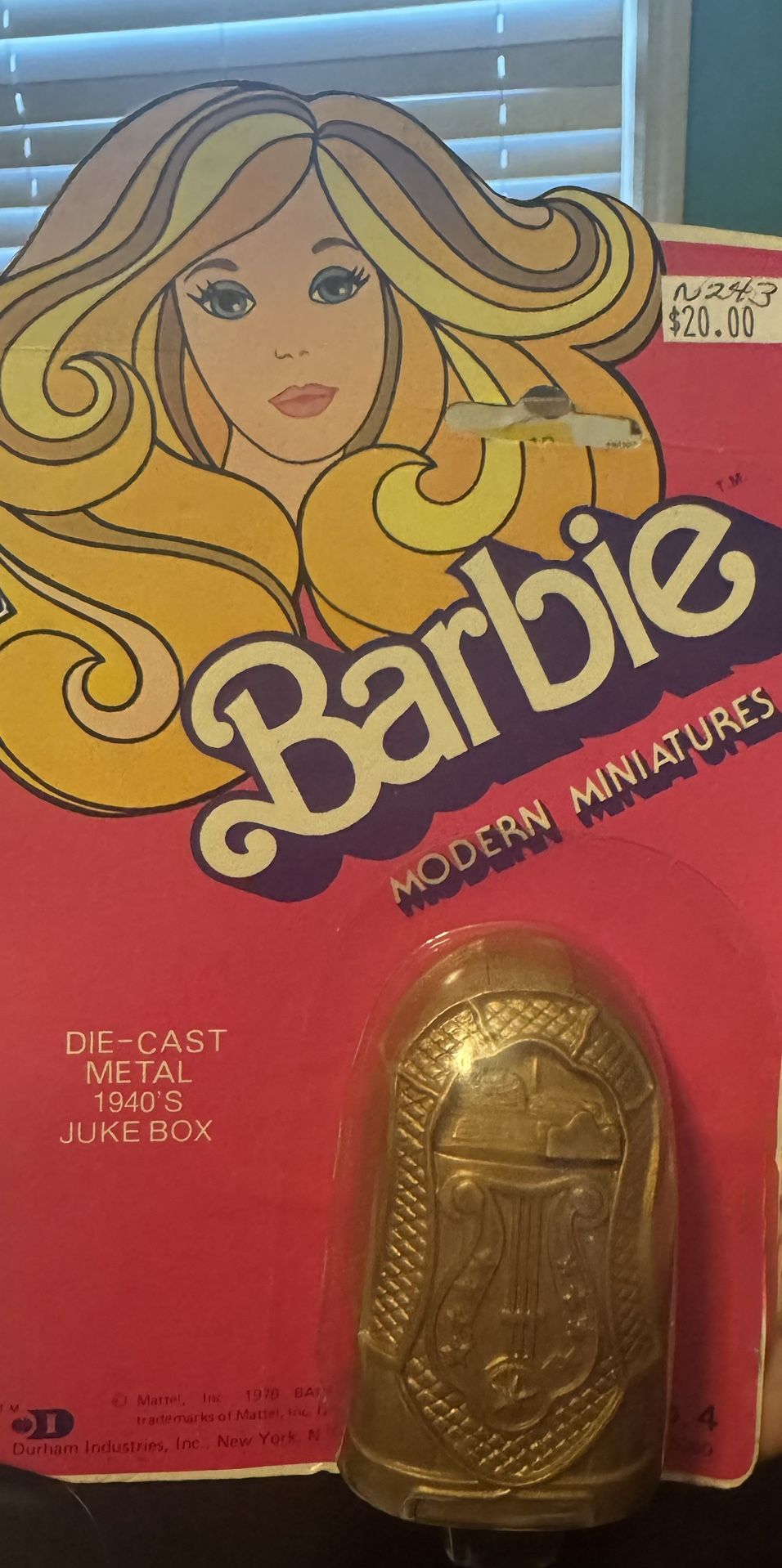 Barbie modern miniature die-cast 1940’s jukebox by Mattel (1976)