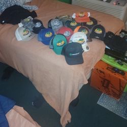 14 Gator Hats N One James Hardie Hat 